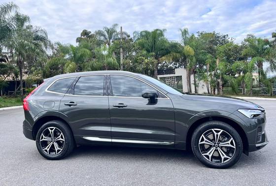 VOLVO XC60 2.0 T8 RECHARGE INSCRIPTION EXPRESSION AWD GEARTRONIC